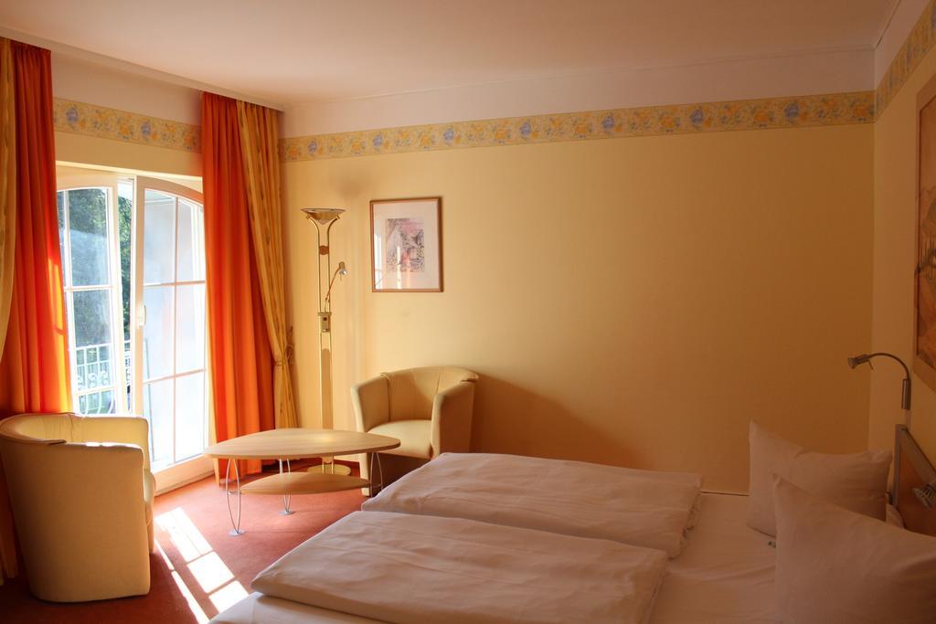 פלאו אם זה Parkhotel Klueschenberg חדר תמונה